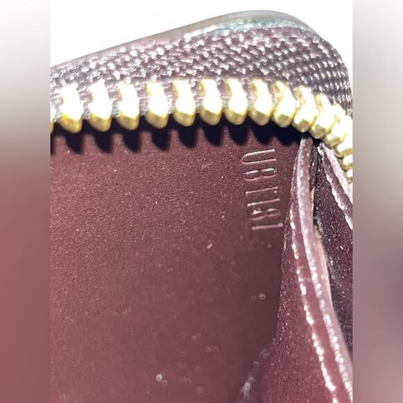 Louis Vuitton Vernis Clemence Wallet Magenta Brown Patent Leather With Dustbag - Picture 2 of 15